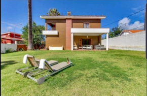 Villa Maruja